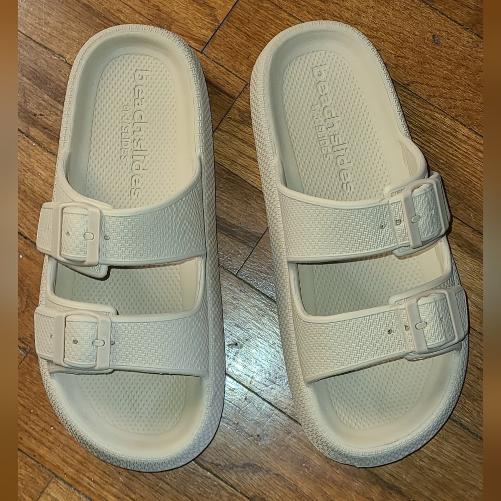 J Slides So Cool Sandal beach‎ slides sand color size 8